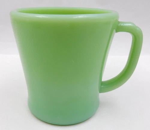 VINTAGE FIRE-KING GREEN JADEITE "D-HANDLE" COFFEE MUG, NEW OLD STOCK