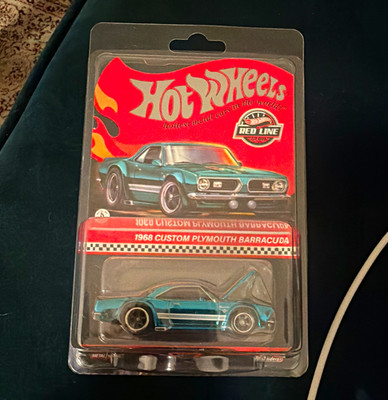 Hot Wheels Red Line Club 1968 Custom Plymouth Barracuda 1:64 HWF13 OVP