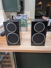 Wharfedale Diamond 220 Speakers - Gloss Black