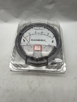 #ad 102010 00 Model 2010 Dwyer Magnehelic Differential Pressure Gauge Gage 0 10Inh2O $45.00