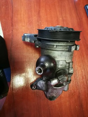 BMW 730d E65, E66 E67 Power Steering Pump LH2114537 6781267