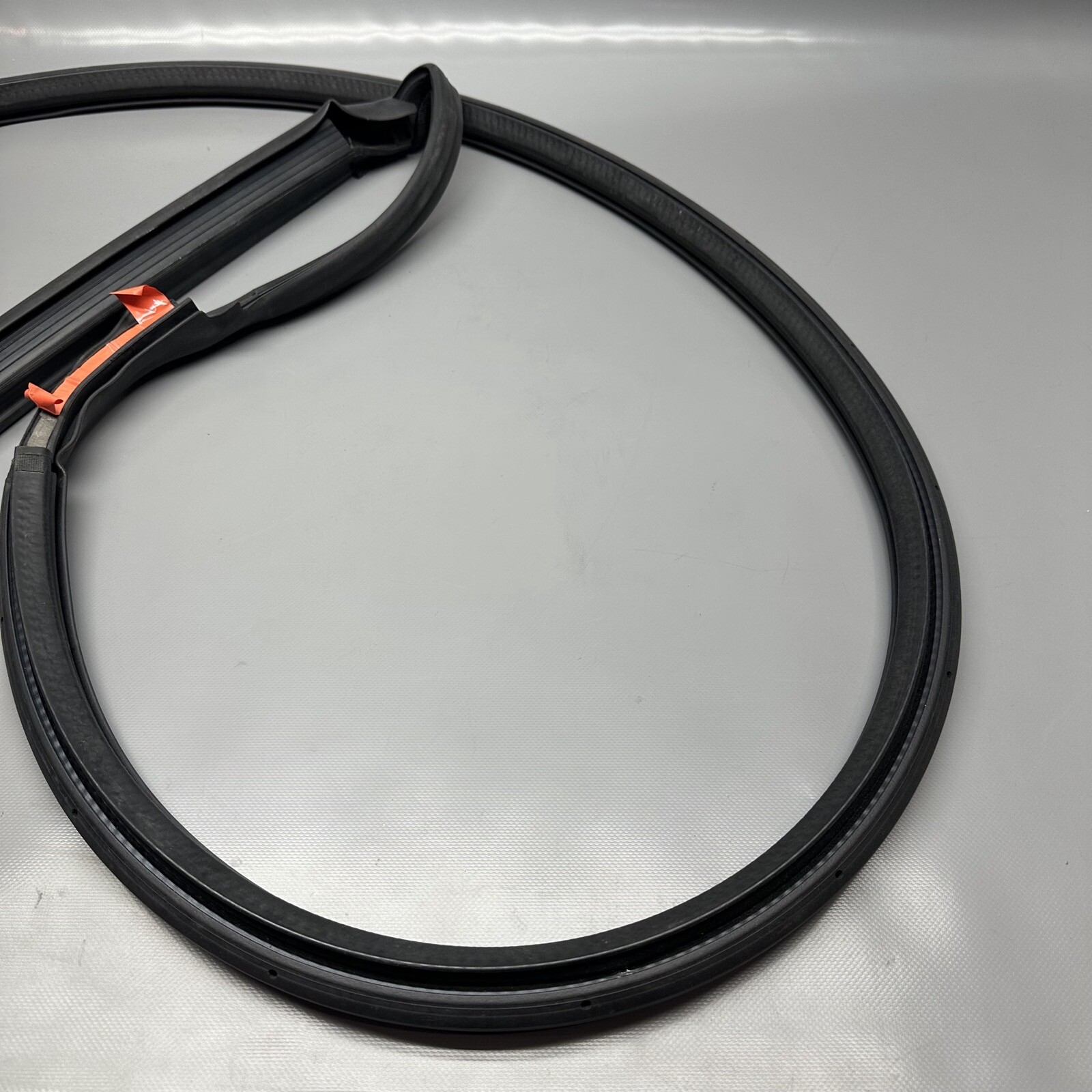 MASERATI DOOR OPENING FRONT GASKET OEM 670172827