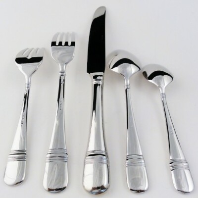 ASTRAGAL by Oneida 18/10 stainless 5 Piece Place Setting NEW NEVER