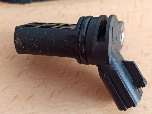 Nissan Almera Primera Infiniti Nockenwellensensor Impulsgeber 237315M005