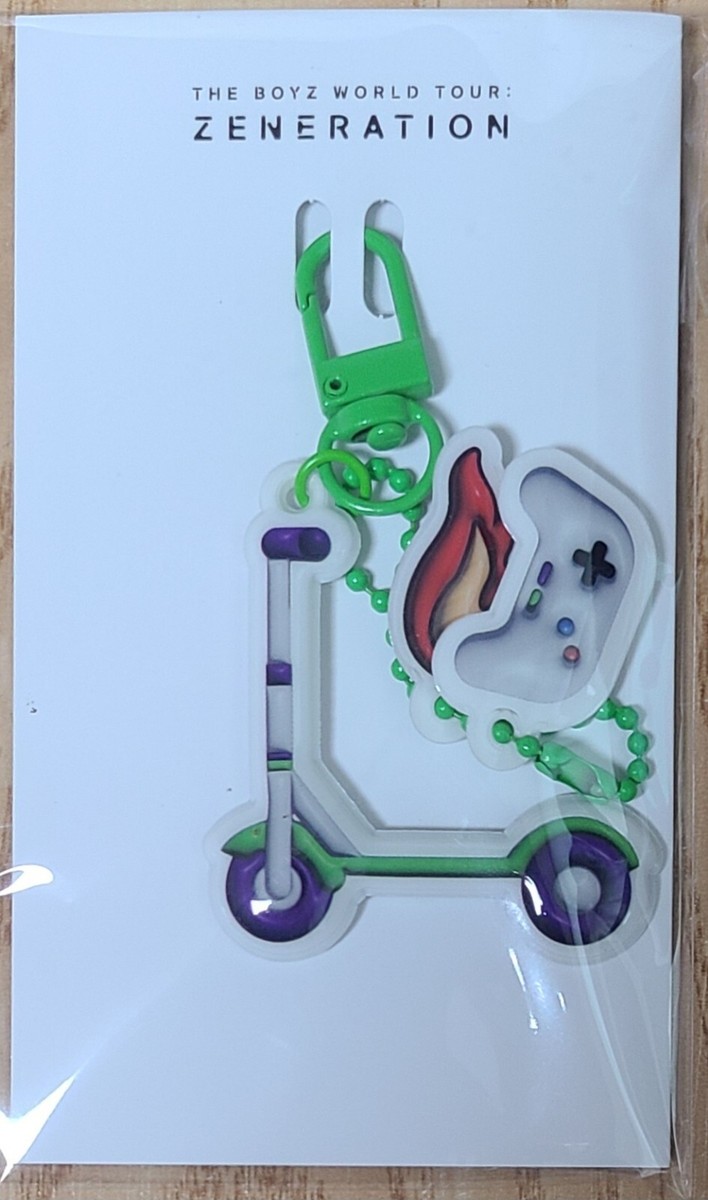 THE BOYZ WORLD TOUR : ZENERATION 2ND MD KICKBOARD KEYRING + THE BOYZ WORLD TOUR : ZENERATION 2ND MD KICKBOARD KEYRING +