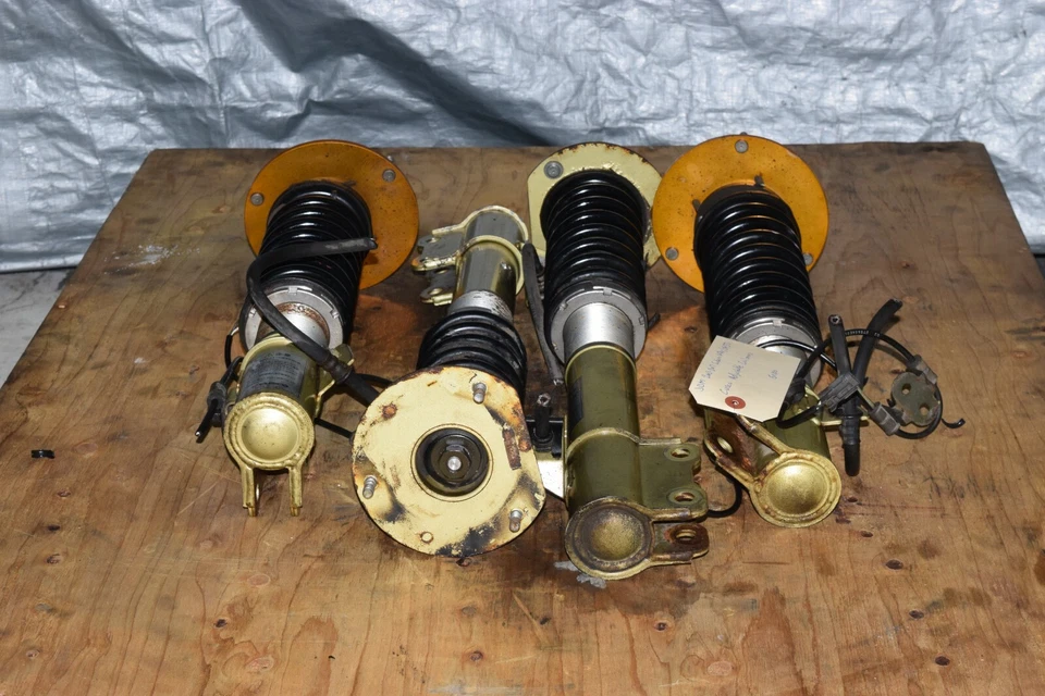 JDM Subaru 2002-2007 Subaru WRX 2004 STi GDB Cusco Enrolladores Ajustables 5x100 Foto 2 de 4