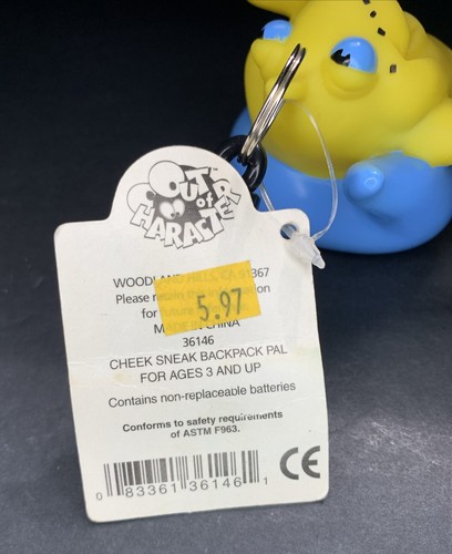 Vintage 2000 Stinkies Pootin Tootin Monsters Cheek Sneak Keychain Toy - Picture 3 of 7