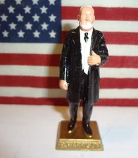PRESIDENT BENJAMIN HARRISON Vintage 1960s Marx Presidents 2.5" Figure