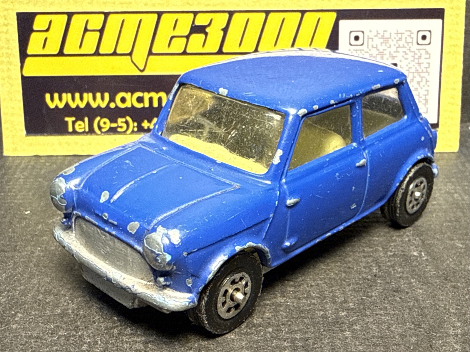 Corgi 204, Morris Mini Minor - Free Price Guide & Review