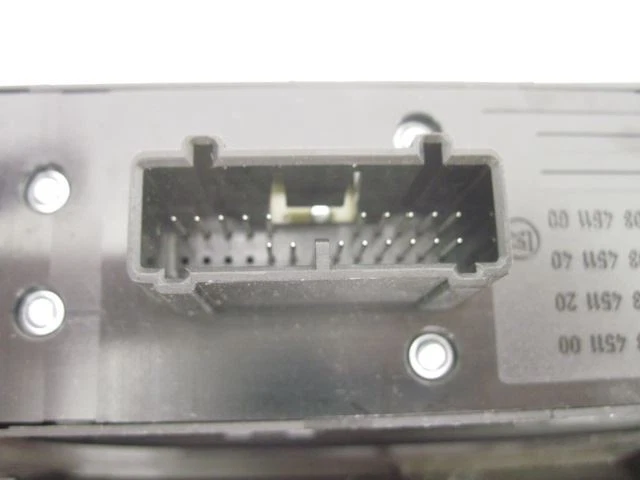 INTERRUPTOR VENTANA MAESTRO CONDUCTOR VOLVO S40 V50 2004 04 2005 05 2006 06 633990 Foto 4 de 4