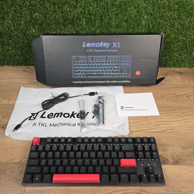 LEMOKEY X1 WIRED MECHANICAL KEYBOARD QMK PROGRAMMABLE TKL LAYOUT X1 - BLACK
