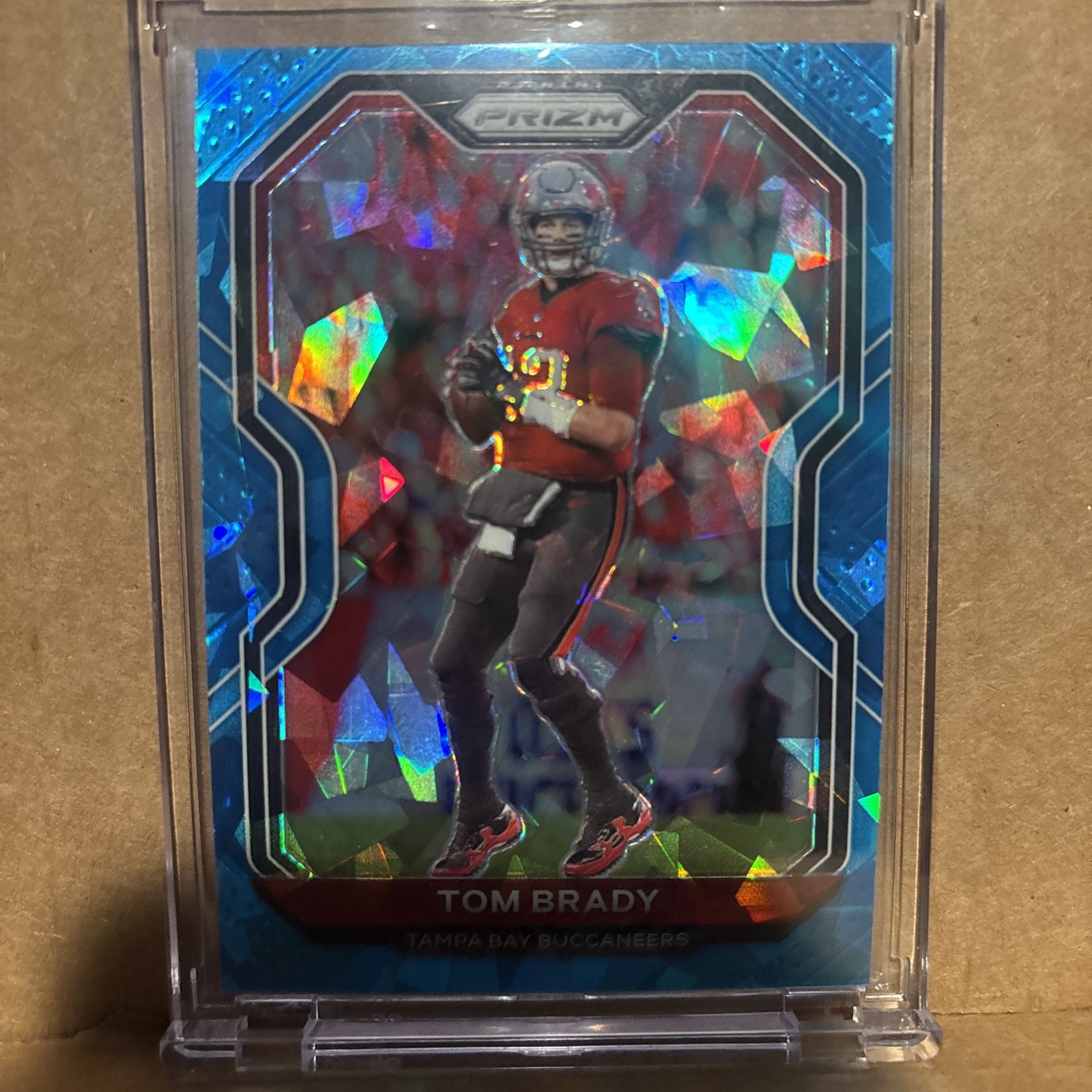 2020 Panini Prizm Blue Cracked Ice 18/99 Buccaneers #255 Tom Brady!