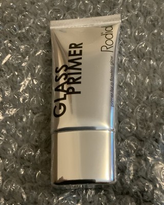 Rodial Glass Primer 30 ml Ultra Hydrating Makeup Primer für Poren, Falten