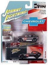 JLCT004B-2 Johnny Lightning 1963 Cheetah Dark Silver Metallic with Collectible M