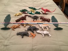 Vintage Lot Of Zoo Animals, Dinosaurs And Trees 22 Items