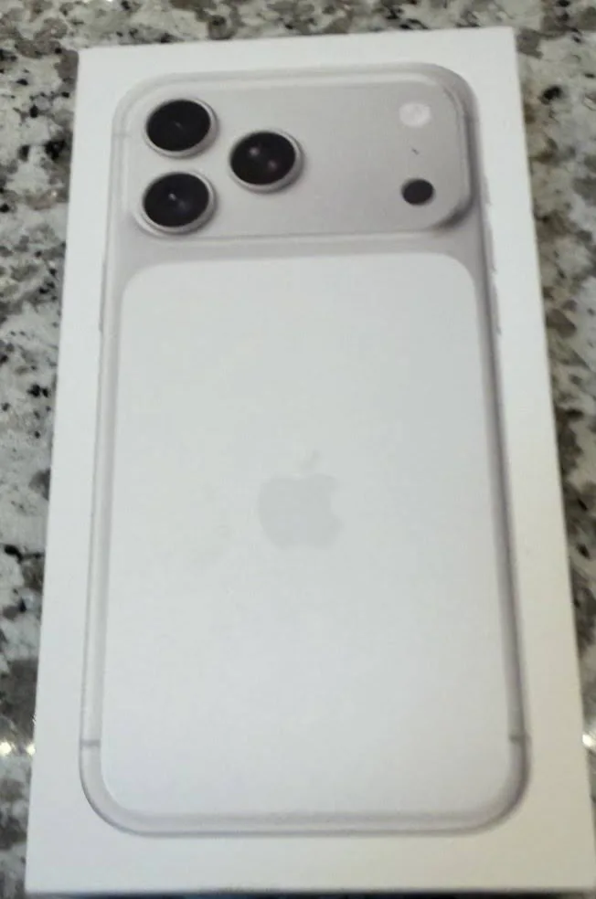 Apple iPhone 17 Pro Max - 256 GB - Silver (T-Mobile) for sale