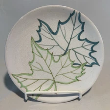Vintage Ernestine Salerno Italy Signed Maple Leaf Art Pottery Plate 8.5”