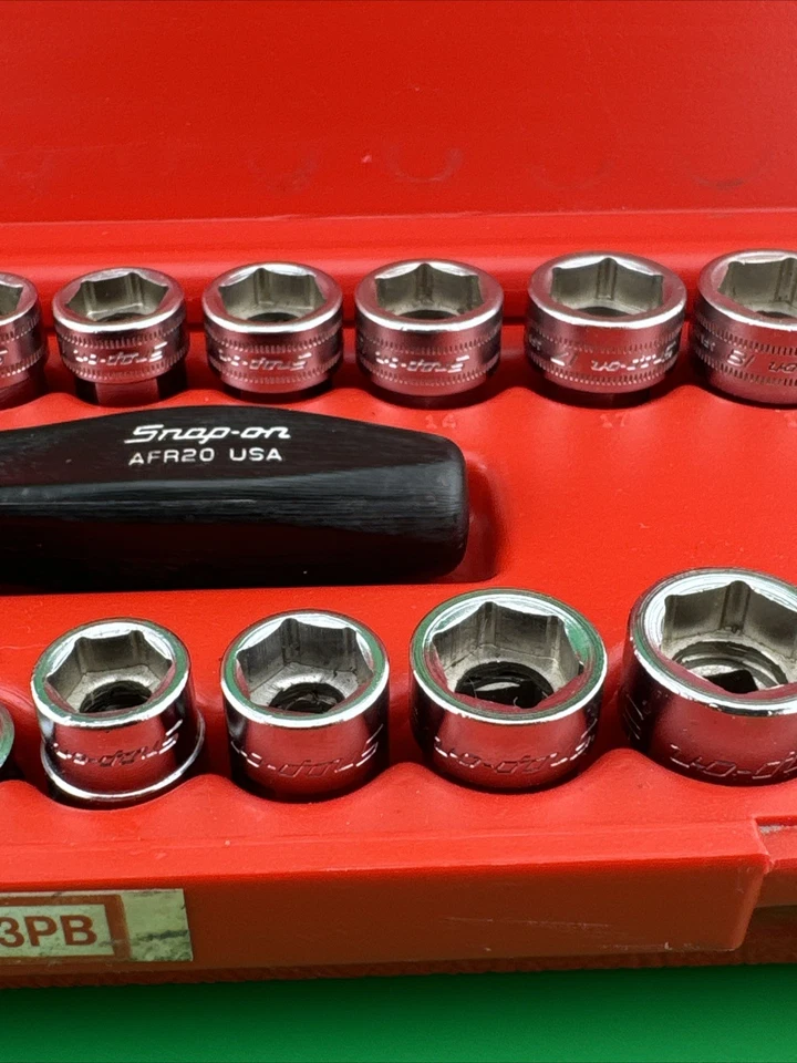 Snap On AFRBM113PB SAE & Metric Ratcheting Low Clearance Socket Set - Image 3 of 4