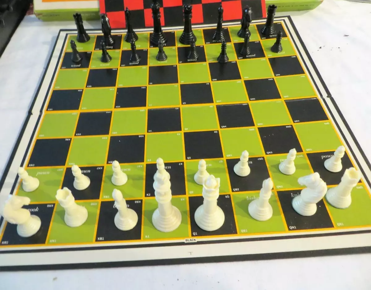 Learners Chess Easy Way 15 Learning Board Chessmen Bar Zim 1967  Instructions