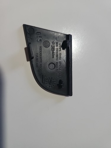VOLKSWAGEN  Abdeckkappe Zuziehgriff Heckklappe rechts 11A867436