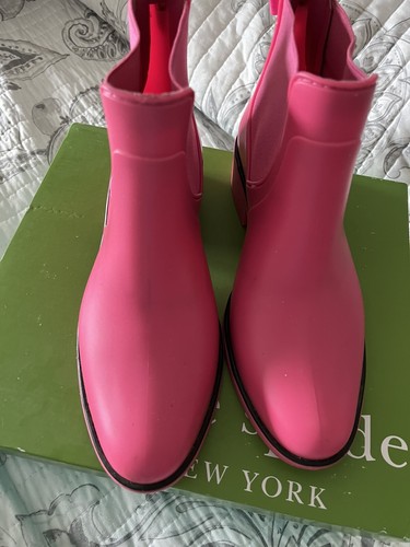Kate Spade Pink heeled Domina Rain Rubber boots Size 7 - Waterproof - Picture 3 of 6