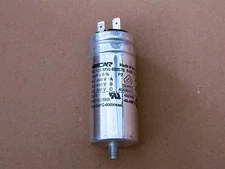 UM18001LQMDBE00 ICAR MLR25 500V 450VAC 8uF 5% Motor Run Capacitor Metal 35X78