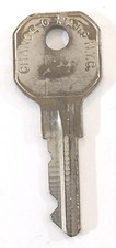 Vintage Key Change O Matic NYC Marked "070" Square Bow Appx 1.75โ Locks USA Made