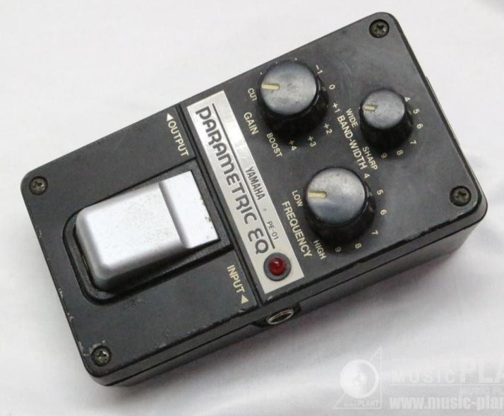 YAMAHA PE-01 Parametric Equalizer Guitar Effects Pedal Vintage Japan