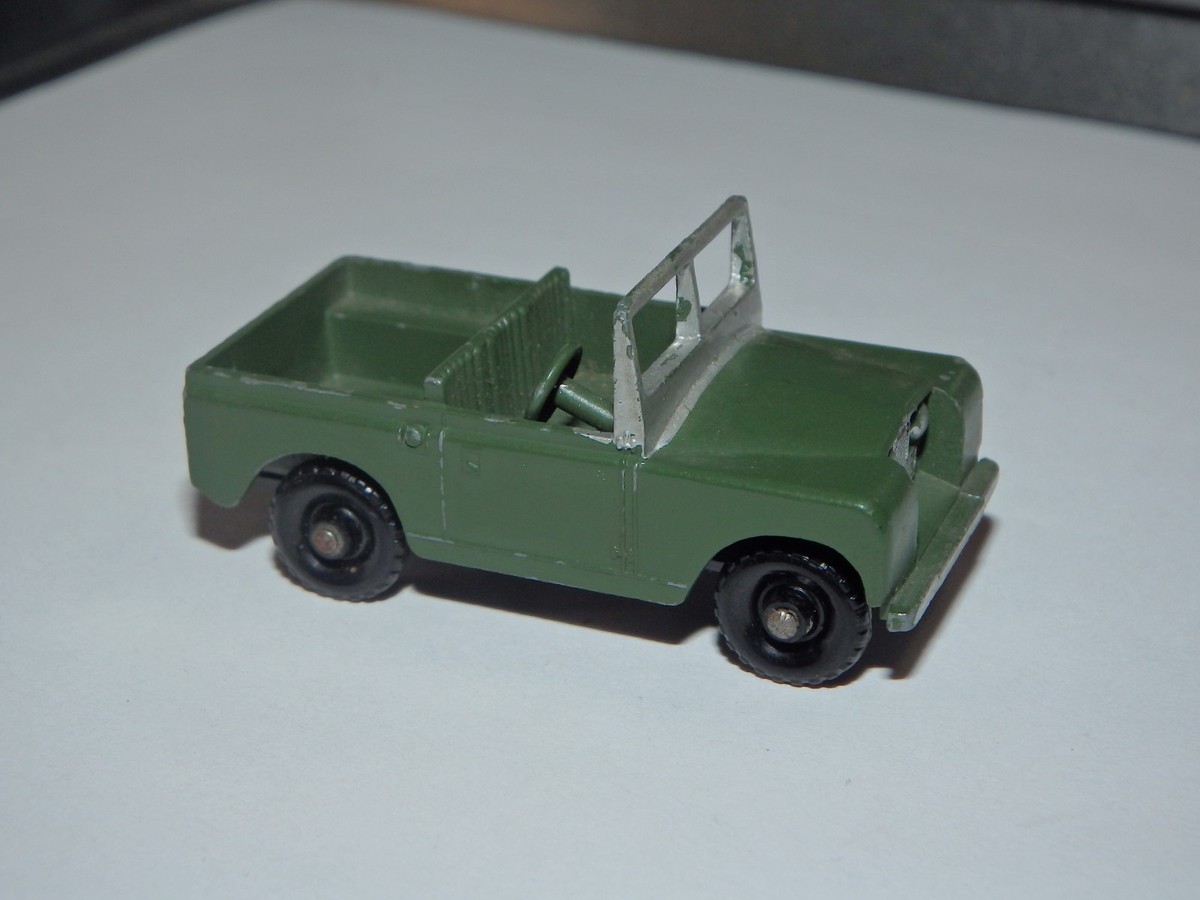 Matchbox Lesney 12-B Series II Land Rover (Silver Accents) | eBay