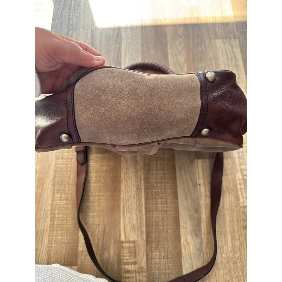 Cartera hobo vintage Y2K para mujer Banana Republic de cuero gamuza en marrón Foto 2 de 4