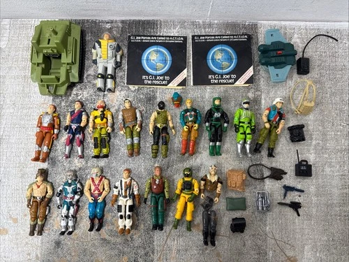 Lot of Vintage & Modern GI Joe Action Figures Vehicles Weapons & Accessories *
