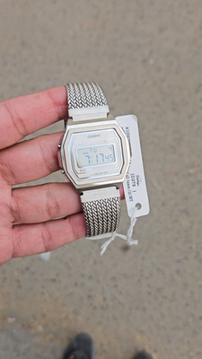 Casio A1000MA-7DF Vintage Digital Watch Stainless Steel Mesh
