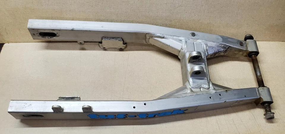 KAWASAKI 33001-1246 TUF TRAK SWINGARM 1986 KX250 KX500 TUF RACING - Image 4 of 4