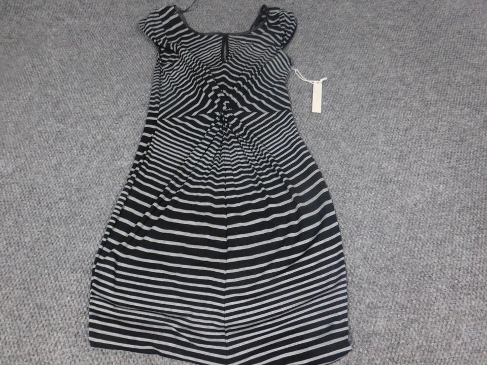 Vestido Tarta Mediano Negro Mujer Rayas Elástico Recto Foto 2 de 4