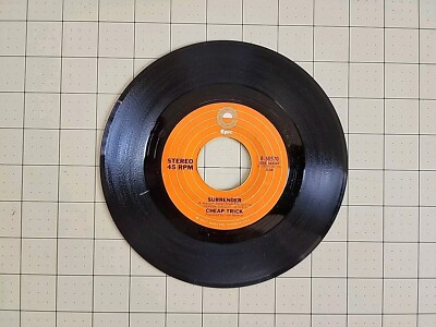 39さん EPIC SURRENDER CHEAP TRICK 45 RPM | eBay