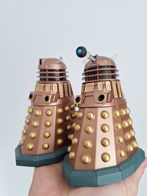 RARE! 1963 VINTAGE DOCTOR WHO BBC TOY Dalek Robot CHROME GOLD