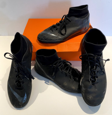 Nike Mercurial Black IC Indoor Futsal Fußballschuhe, 2x zwei Paar, UK8, EU42,5