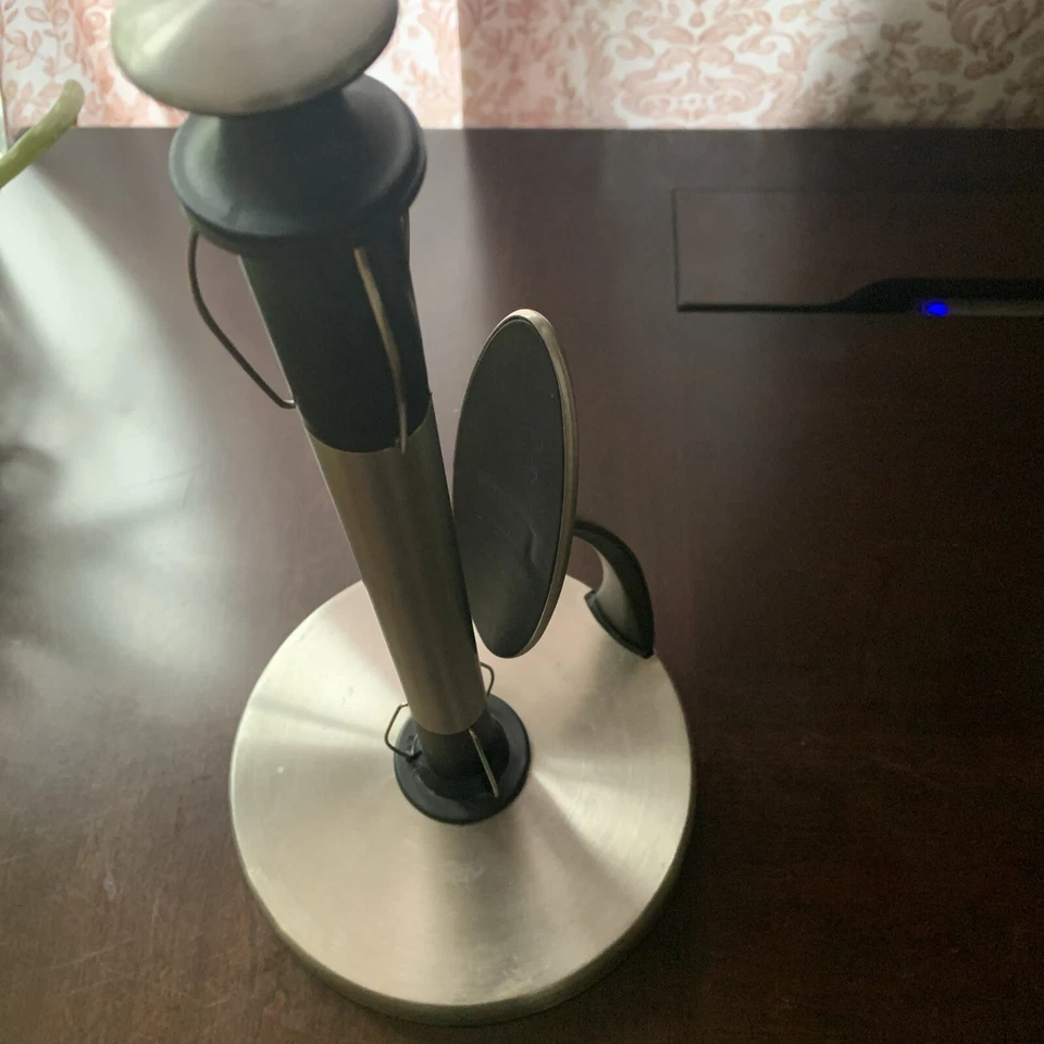 OXO Good Grips SimplyTear Standing Paper Towel Holder, Brushed Stainless Steel - Image 3 of 4