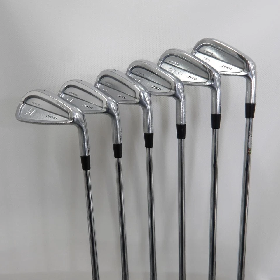 Juego de hierros Bridgestone BRIDGESTONE J15CB Stiff Dynamic Gold S200 6 piezas Foto 2 de 4