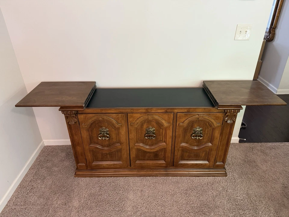 Elegante mesa consola/buffet expandible vintage de madera maciza Foto 2 de 4