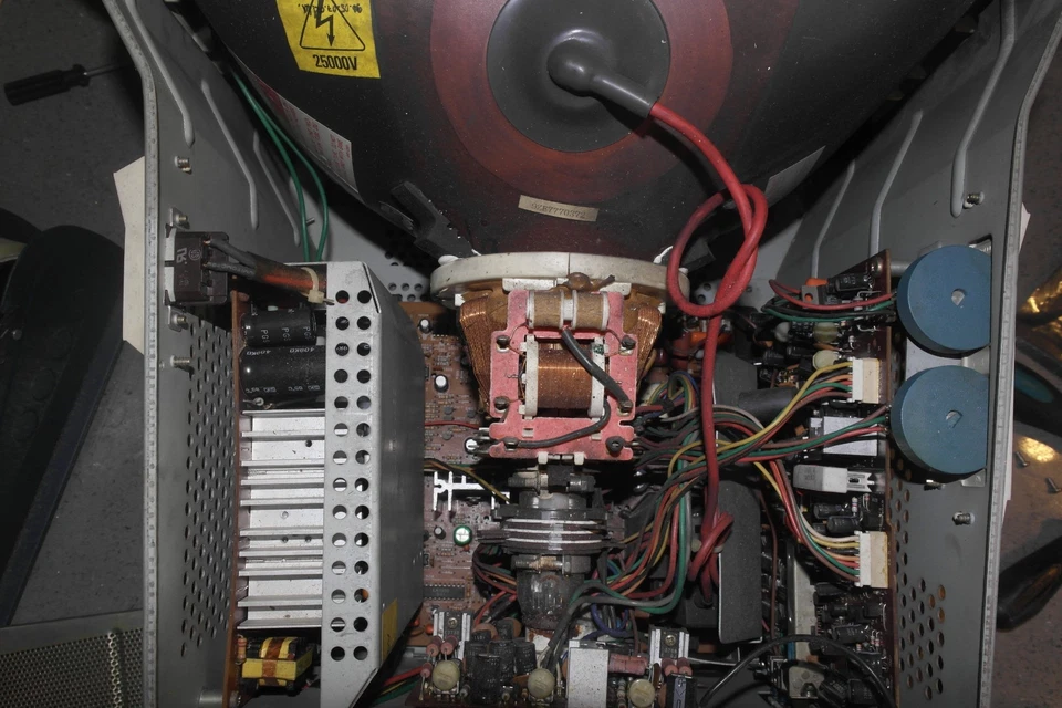 DELL CMC-141ME EGA CGA TTL analog CRT monitor 14" FOR PARTS OR REPAIR - Image 2 of 4