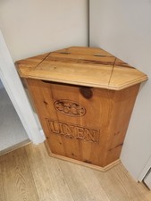 Corner Linen/laundry Box