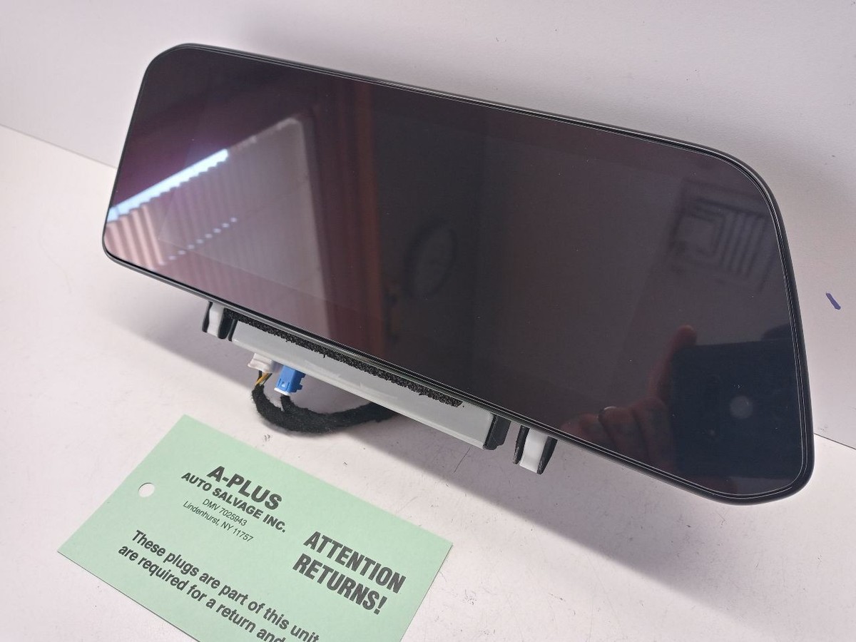 2022 Mazda 3 OEM Radio Display Screen ID BDGF-611J0-A Fits 2019