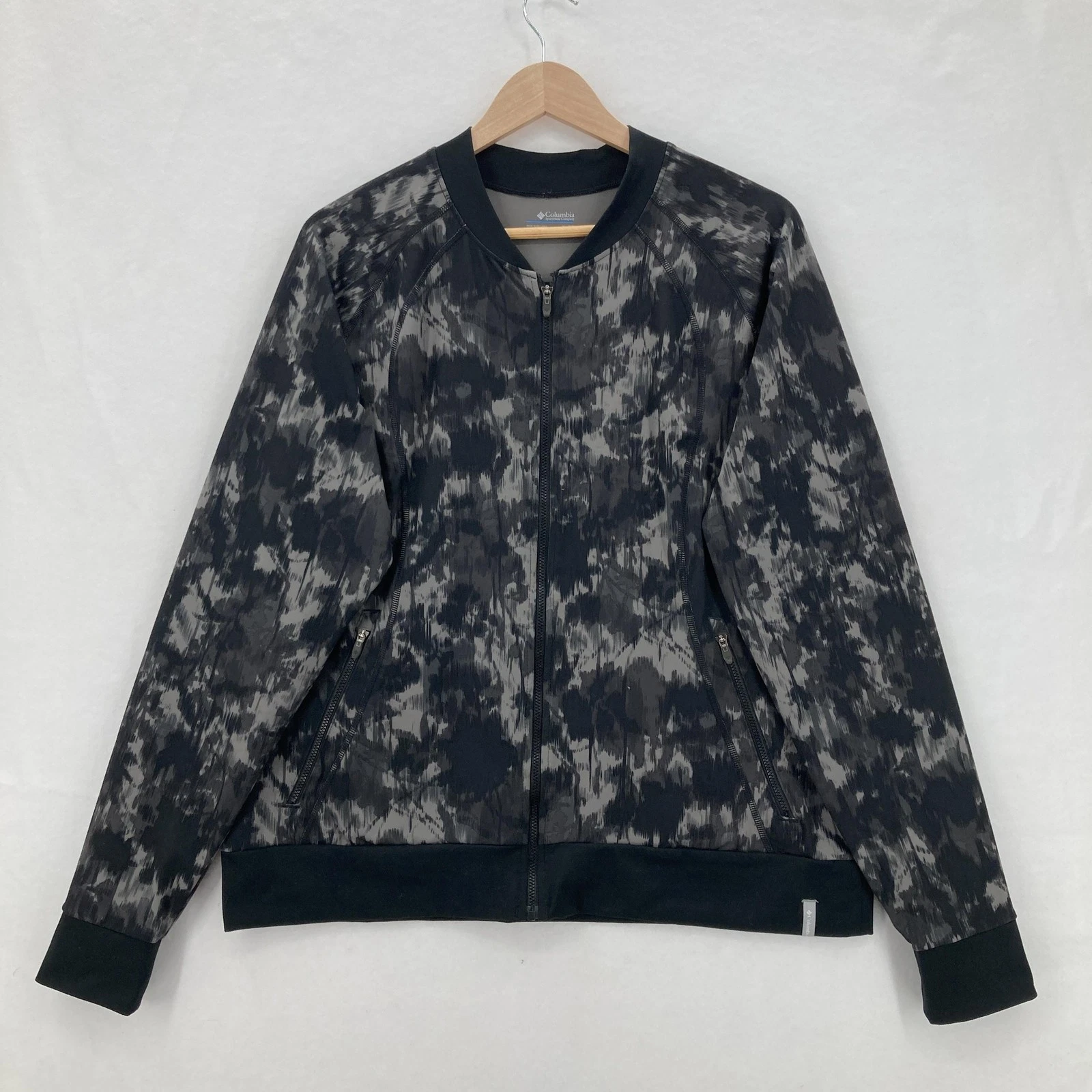 Columbia Bomber Jacket Mens XL Black Gray Zip Up Stretch Full Zip Outdoors Camp
Opens in a new windo