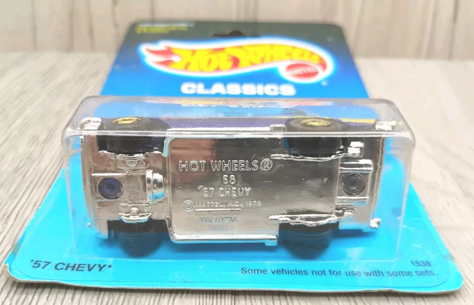 Chevy Chevy Chevy Chevy Vintage Chevy 1988 Hot Wheels Vintage Classics Hot One Wheels serie '57  Foto 4 de 4