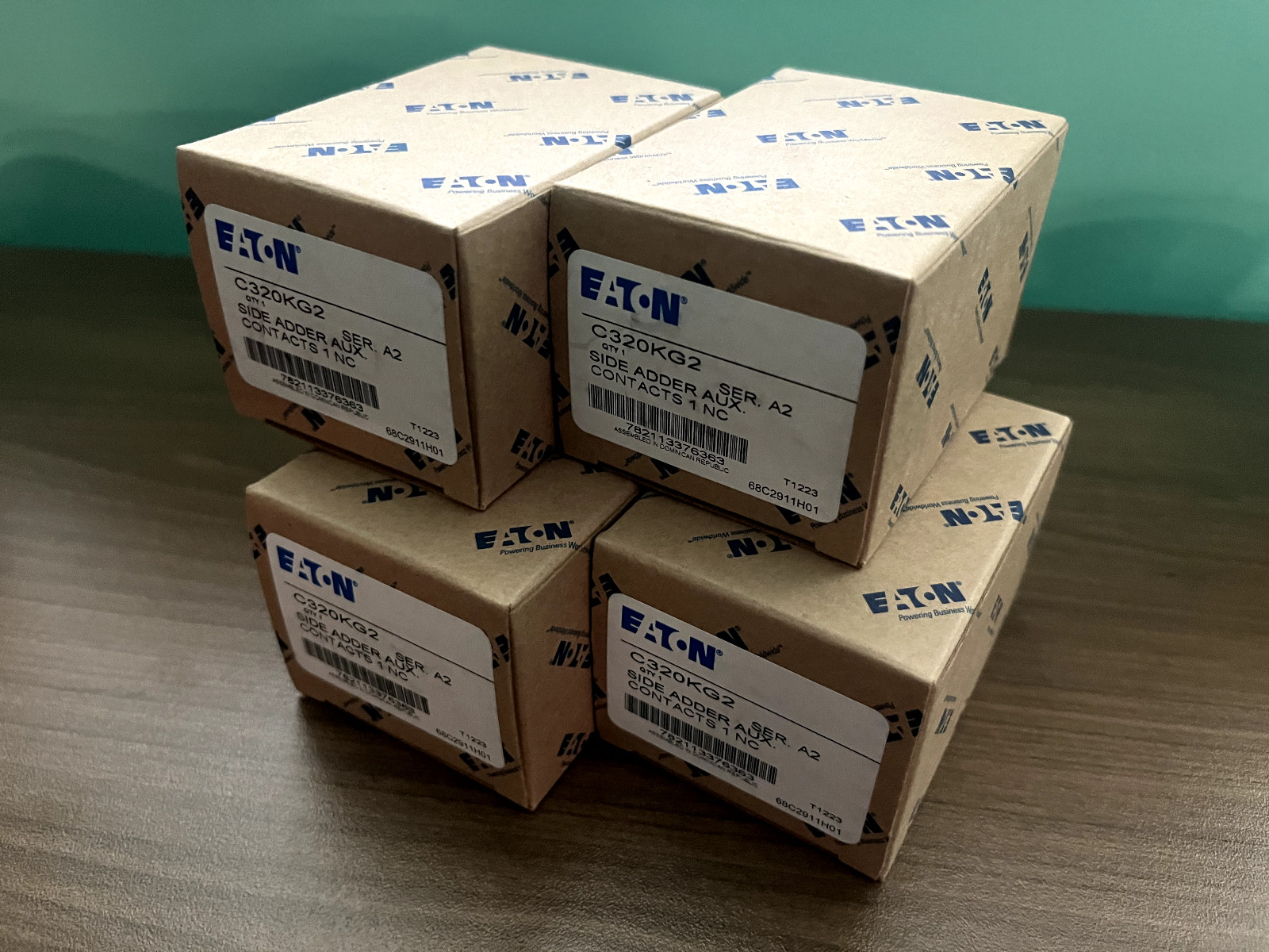 (4) Eaton C320KG2 - SER. A2 -CUTLER-HAMMER AUXILIARY CONTACT - NEW in Box