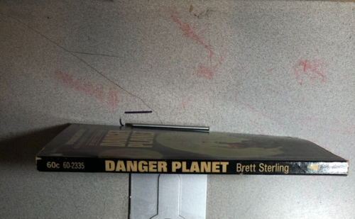 CAPTAIN FUTURE Danger Planet by Brett Sterling Popular Library paperback - Picture 3 of 3