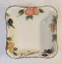 Mikasa Country Classics Fruit Panorama 9-1/2" Square Vegetable Serving Bowl