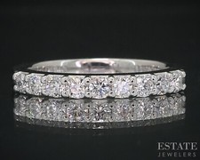Platinum Round Natural .30ctw Diamond Ladies Wedding Band 5.1g i18577