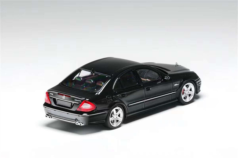 MK MODEL 1:64 Scale E63 W211 Classic limited999 Diecast Model Car